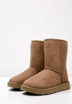 Ugg Classic Short - Korte Laarzen - Chestnut -Ugg 081d6300443a4191802a7b1d82147727