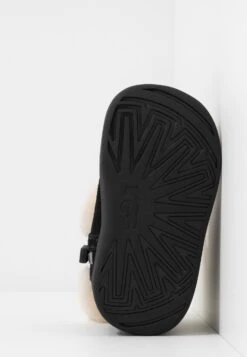 Ugg Jorie - Korte Laarzen - Black -Ugg 08a2e2078330419998c1efe5d7f4ae2a