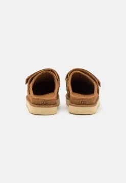 Ugg Goldenstar - Pantoffels - Chestnut -Ugg 11c8ffe1b72144618c38b4ee2643fe11