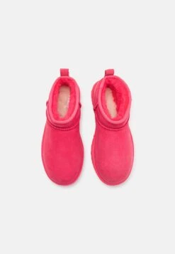 Ugg Classic Ultra - Korte Laarzen - Pink Glow 11 Ugg Classic Ultra - Korte Laarzen - Pink Glow -Ugg 11e89fcfd17b4ba39d05dfd01299f272