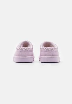 Ugg Tasman Ii Unisex - Pantoffels - Lavender Fog 10 Ugg Tasman Ii Unisex - Pantoffels - Lavender Fog -Ugg 17768b3cd1d344b5b833f3a5e1a9a448