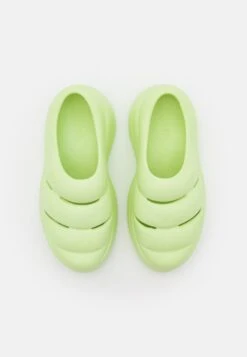 Ugg Sport Yeah- Instappers - Melon Green 13 Ugg Sport Yeah- Instappers - Melon Green -Ugg 184d7d6721c144dea0d1d8663ccdc03e