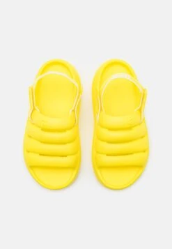 Ugg Sport Yeah Unisex - Sandalen - Sunny Yellow -Ugg 2555affde67744a1a78f25c7af83210f