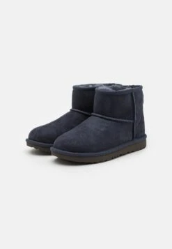 Ugg Classic Mini Ii Unisex - Korte Laarzen - Eve Blue -Ugg 271069ea0d3e4a89ae5ef21b400f90a8