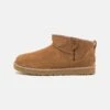 Ugg Classic Ultra Mini Zip - Korte Laarzen - Chestnut/Orange Soda