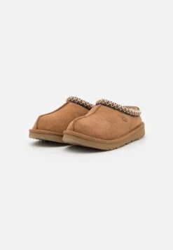 Ugg Tasman Ii Unisex - Pantoffels - Chestnut 12 Ugg Tasman Ii Unisex - Pantoffels - Chestnut -Ugg 43091e6a16f240ccb098b56345d478c3