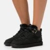 Ugg Highland Gtx - Sneakers Hoog - Black 1 Ugg Highland Gtx - Sneakers Hoog - Black -Ugg 450dd2eb54de400eb0fff14e470838e3