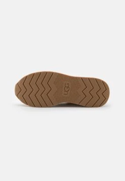 Ugg Retrainer - Sneakers Laag - Driftwood -Ugg 48a5aee650884958a249c8da8a199f6f