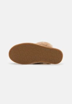 Ugg Scuffette Spotty - Pantoffels - Natural 10 Ugg Scuffette Spotty - Pantoffels - Natural -Ugg 4b68eff0fde74400a747fffc14398616