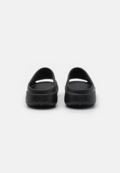 Ugg Slide- Badslippers - Black -Ugg 4f8a9ea0388342d48803cfc788e372d8