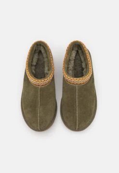 Ugg Tasman - Pantoffels - Burnt Olive 13 Ugg Tasman - Pantoffels - Burnt Olive -Ugg 634f88991f68406e930ce4afd0aade70