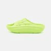 Ugg Foamo Slide - Muiltjes - Pale Chartreuse -Ugg 6af36bf80f2846d194dface9f76530ac