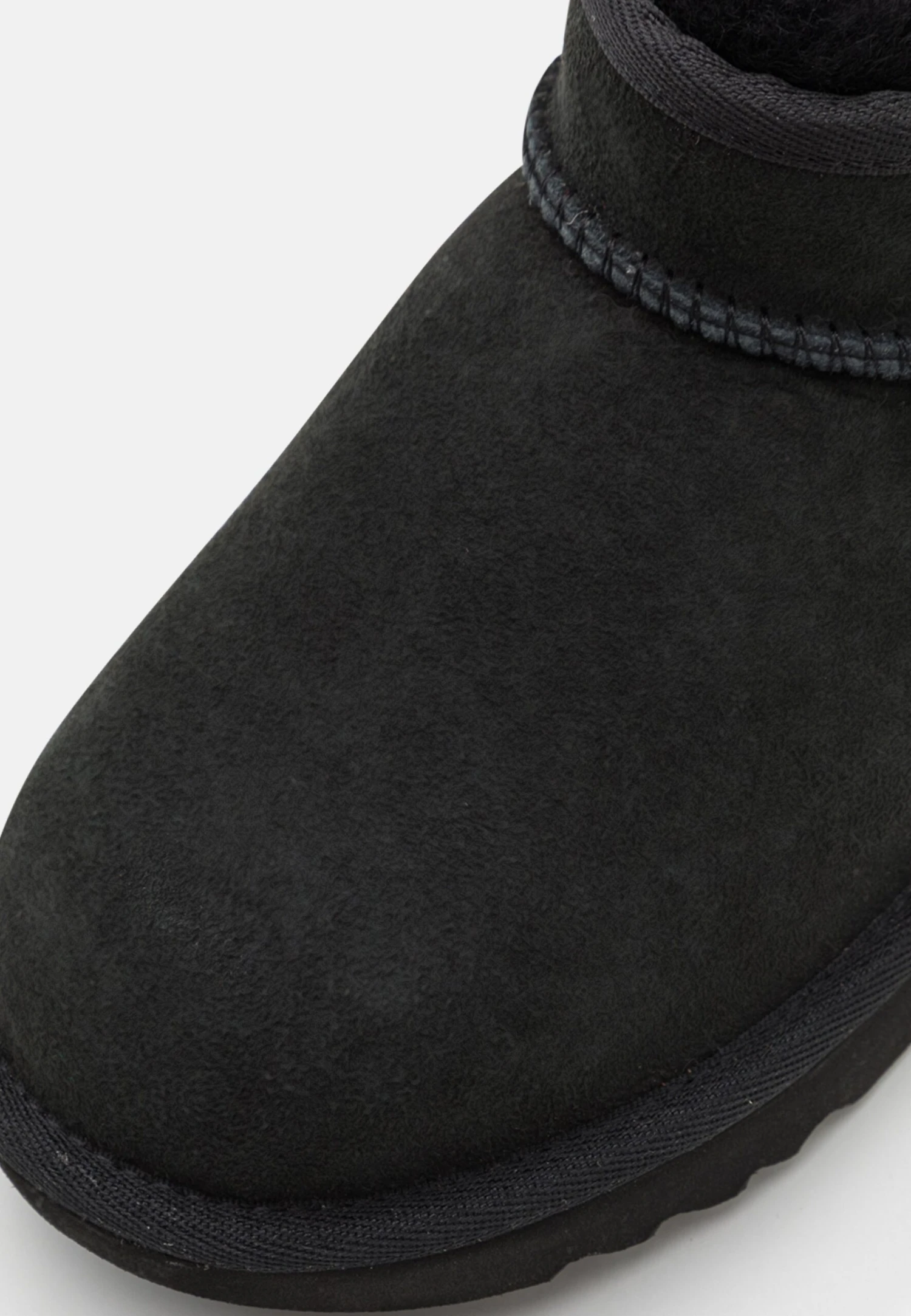 Ugg Classic Ultra Mini Unisex - Korte Laarzen - Black 11 Ugg Classic Ultra Mini Unisex - Korte Laarzen - Black - Afbeelding 9