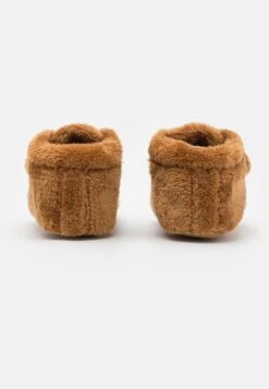Ugg Bixbee And Lovey Bear Stuffie Set - Geboortegeschenk - Chestnut -Ugg 885ab4372d574a779e5cb8079ec574cc
