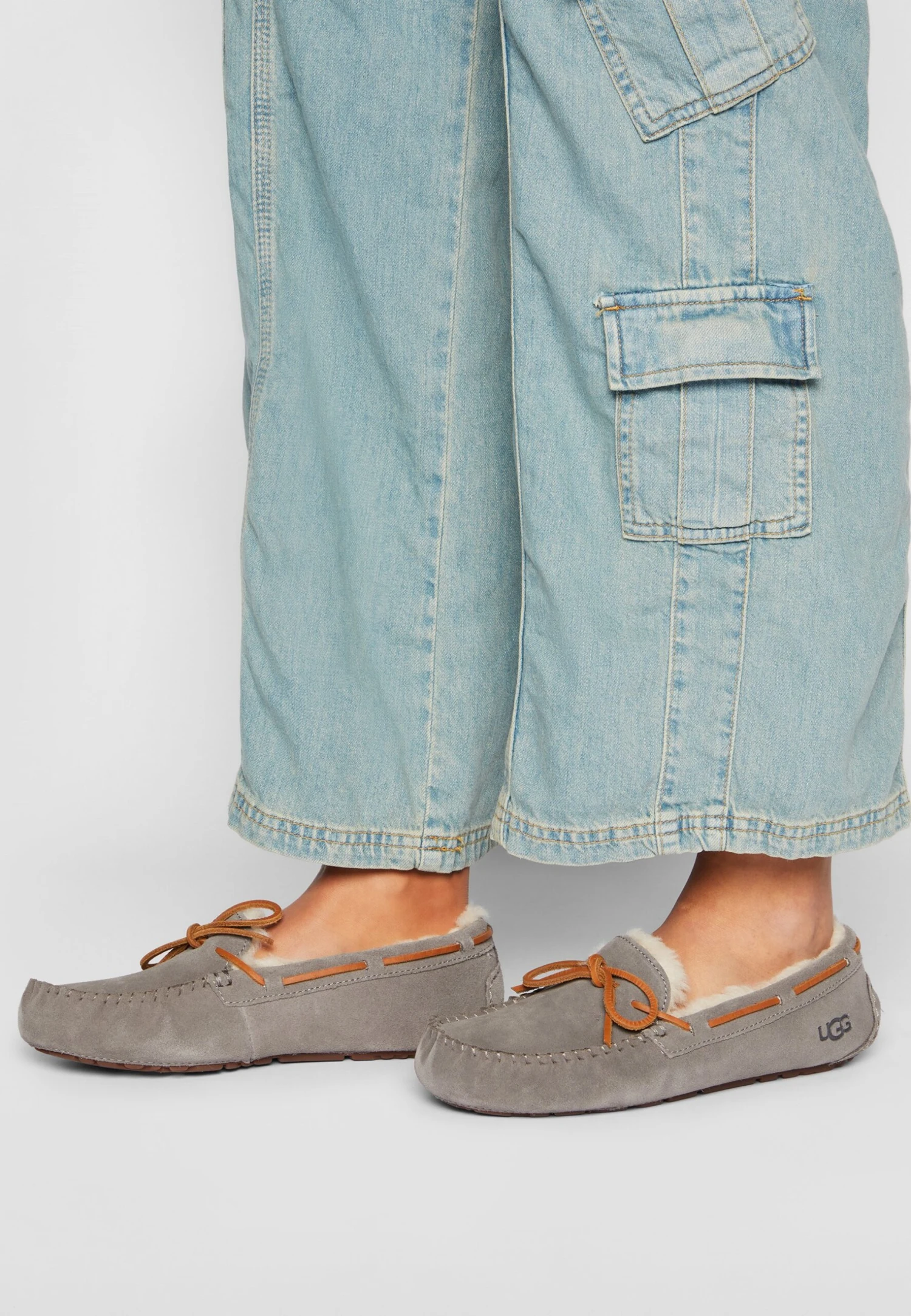 Ugg Dakota - Pantoffels - Pewter 6 Ugg Dakota - Pantoffels - Pewter - Afbeelding 4