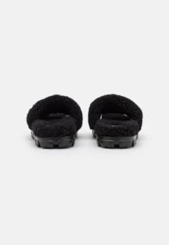 Ugg Cozetta Curly - Pantoffels - Black 11 Ugg Cozetta Curly - Pantoffels - Black -Ugg 8bb4003d14164fe2bc74aab53d0ad898