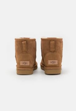 Ugg Classic Mini Regenerate - Korte Laarzen - Chestnut -Ugg 8ebd3d97448e44159db529e77f739420
