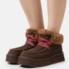 Ugg Funkarra Cabin Cuff - Enkellaarsjes Met Plateauzool - Burnt Cedar 1 Ugg Funkarra Cabin Cuff - Enkellaarsjes Met Plateauzool - Burnt Cedar -Ugg 8f002c998f014ebb85fe2177845aa691