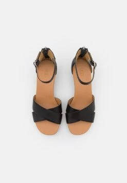 Ugg Eugenia - Sandalen Met Sleehak - Black 13 Ugg Eugenia - Sandalen Met Sleehak - Black -Ugg 8f4e30877eb74db082f637eec0c2ed92