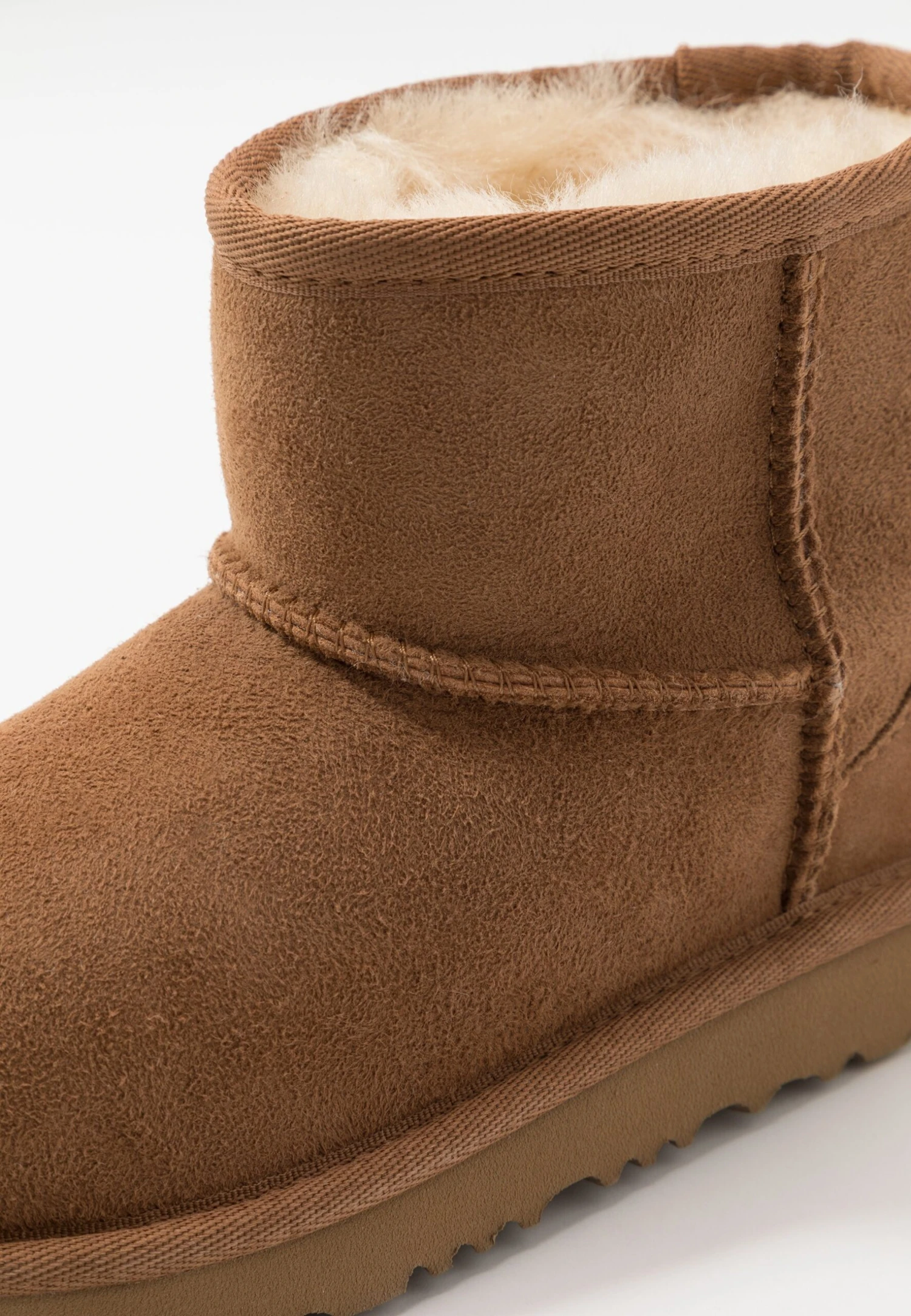 Ugg Classic Mini Ii Unisex - Korte Laarzen - Chestnut 6 Ugg Classic Mini Ii Unisex - Korte Laarzen - Chestnut - Afbeelding 4