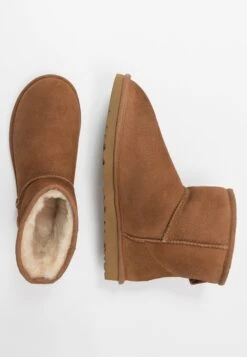 Ugg Classic Mini - Korte Laarzen - Chestnut -Ugg a20b3dab8e7648c49417ba5ae27d1bcd