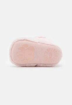 Ugg Bixbee And Lovey Bear Stuffie Set - Geboortegeschenk - Seashell Pink -Ugg a4f6753dc83149d7bd836188a4dcaa9b