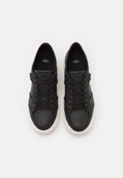Ugg Alameda Lace - Sneakers Laag - Black 13 Ugg Alameda Lace - Sneakers Laag - Black -Ugg ae30eddd51b04360ac1d8a83c3238b8b