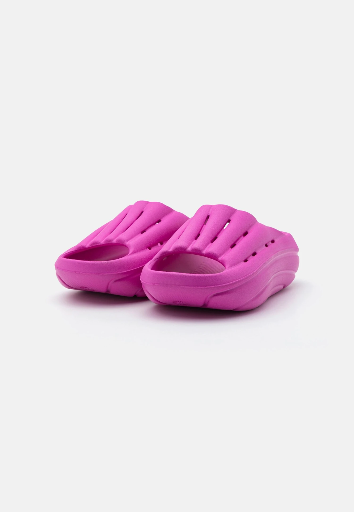 Ugg Foamo Slide - Muiltjes - Dragon Fruit 5 Ugg Foamo Slide - Muiltjes - Dragon Fruit - Afbeelding 3