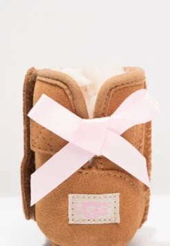 Ugg Jesse Bow Ii - Babyschoenen - Chestnut 13 Ugg Jesse Bow Ii - Babyschoenen - Chestnut -Ugg c05670848d1f46839820b814144e54c0