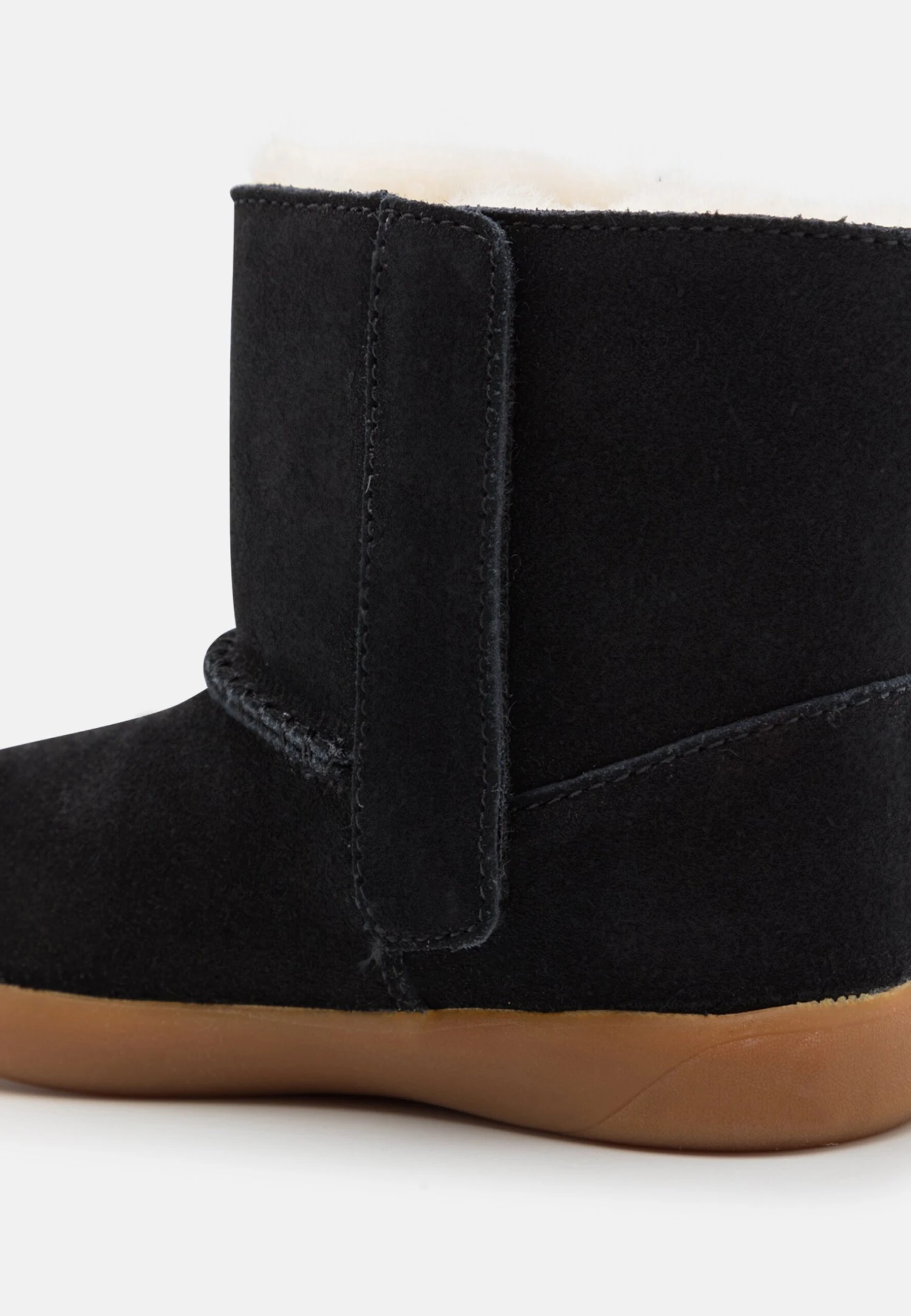 Ugg Keelan Unisex - Korte Laarzen - Black 7 Ugg Keelan Unisex - Korte Laarzen - Black - Afbeelding 6