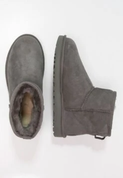 Ugg Classic Mini - Korte Laarzen - Grey -Ugg d40286e82cbc433e87b27e7cd73c06d8
