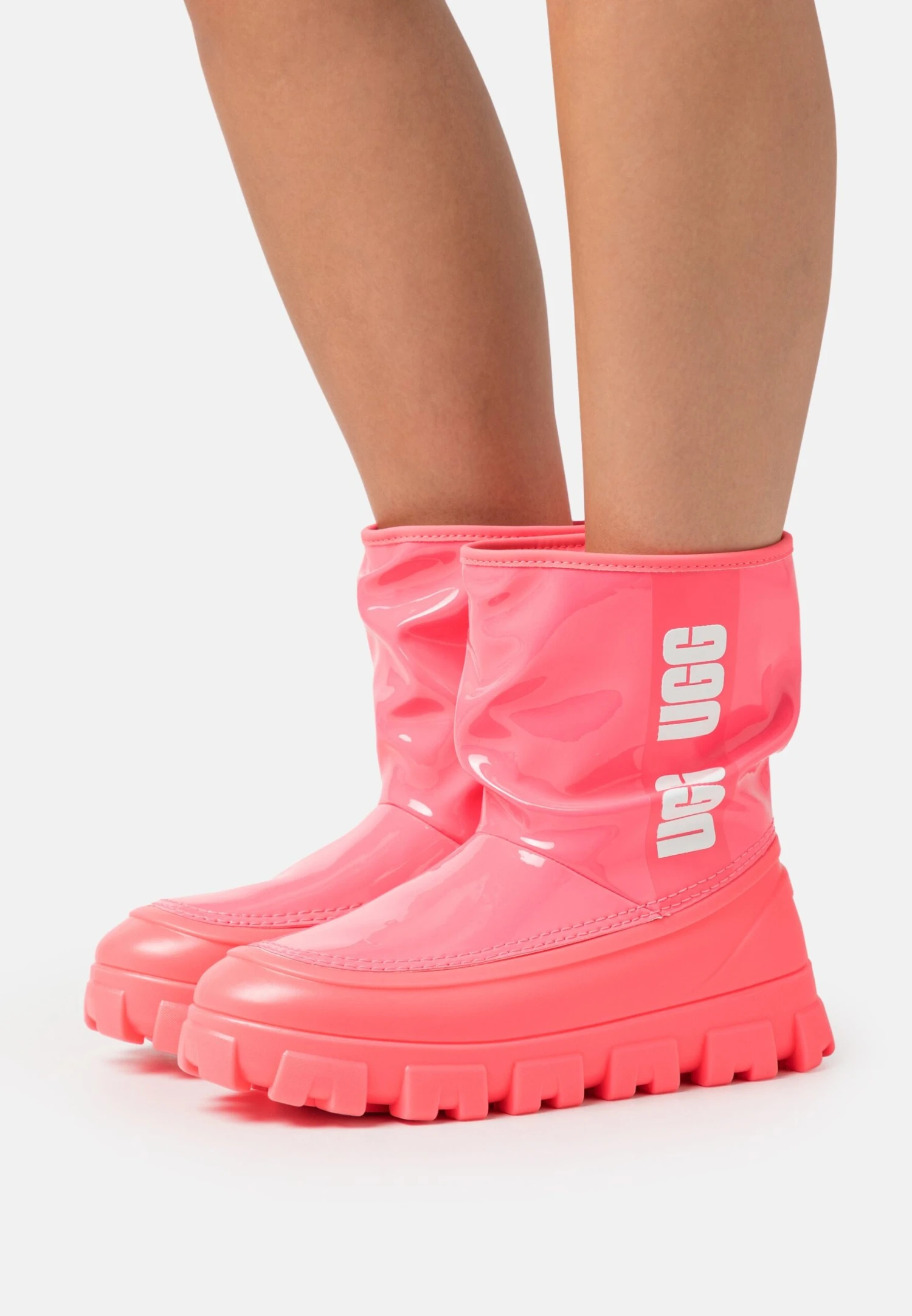 Ugg Classic Brellah Mini - Snowboots- Super Coral 3 Ugg Classic Brellah Mini - Snowboots- Super Coral