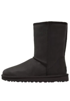 Ugg Classic- Snowboots- Black -Ugg da67aaaffe22456ab17505d38c899b49