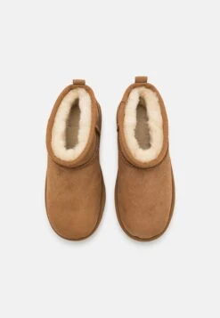 Ugg Classic Ultra Mini Unisex - Korte Laarzen - Chestnut -Ugg db7fedff414a40b381b57aac14f63167