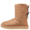 Ugg Bailey Bow - Korte Laarzen - Chestnut -Ugg dfdddfe1d20b42f6a78a2bbed87e92a3