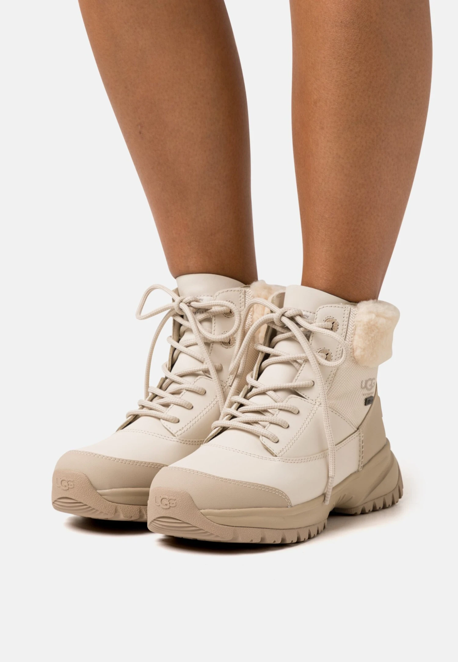 Ugg Yose Fluff - Snowboots- White Pine 3 Ugg Yose Fluff - Snowboots- White Pine