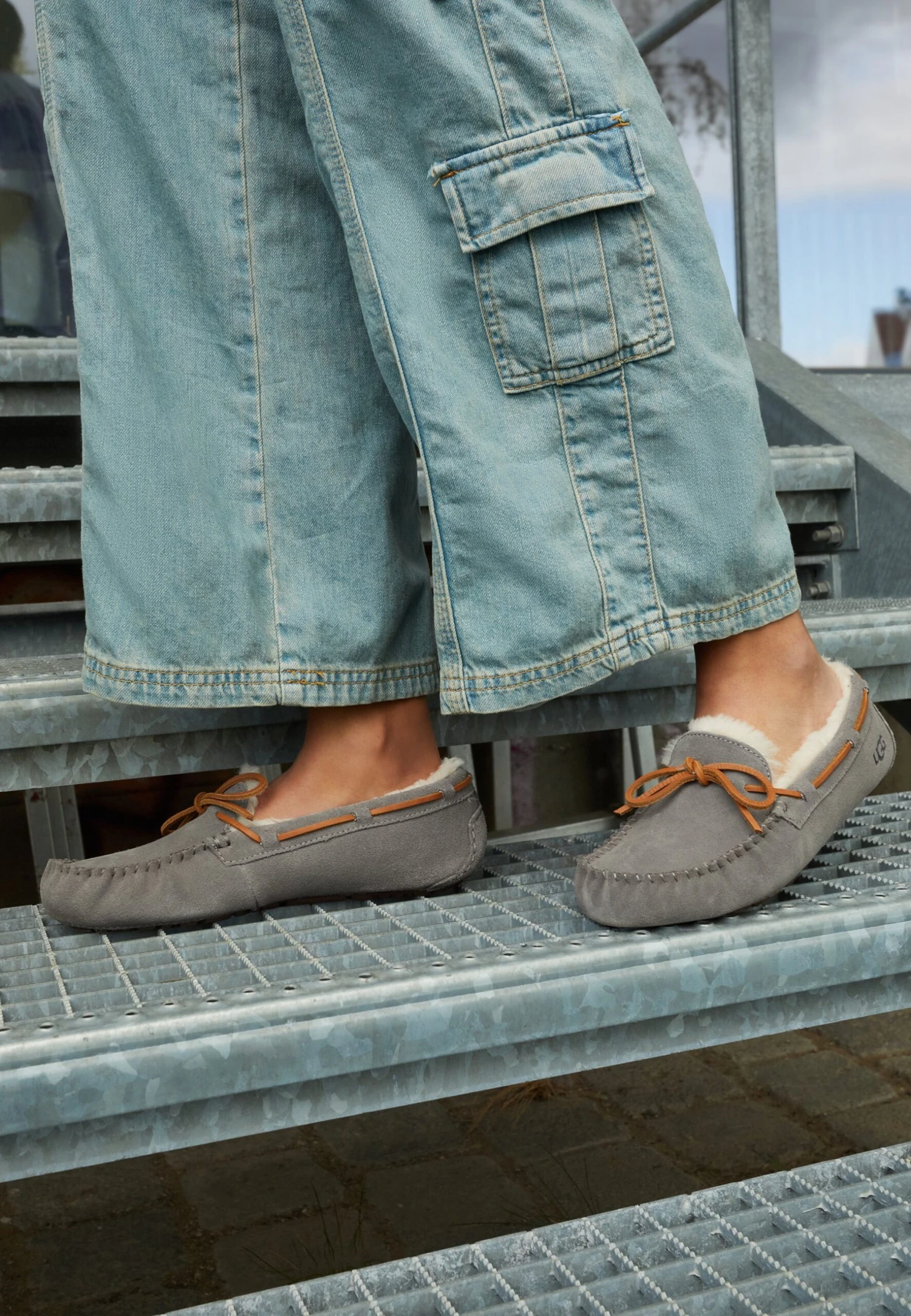 Ugg Dakota - Pantoffels - Pewter 4 Ugg Dakota - Pantoffels - Pewter - Afbeelding 2